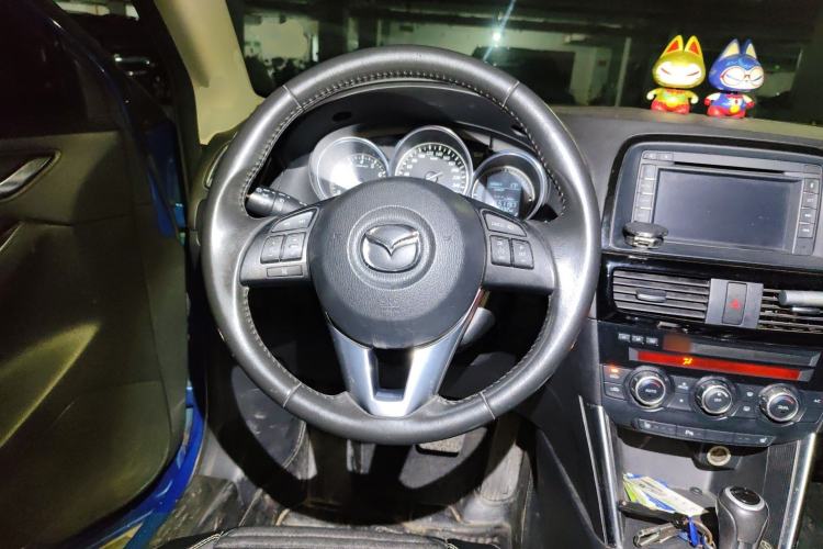 Used Mazda CX-5 2013 2.5L Automatic 4x4 Luxury Version Steering Wheel