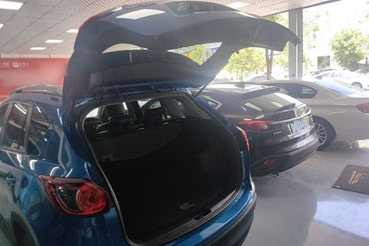 Used Mazda CX-5 2013 2.5L Automatic 4x4 Luxury Version Trunk