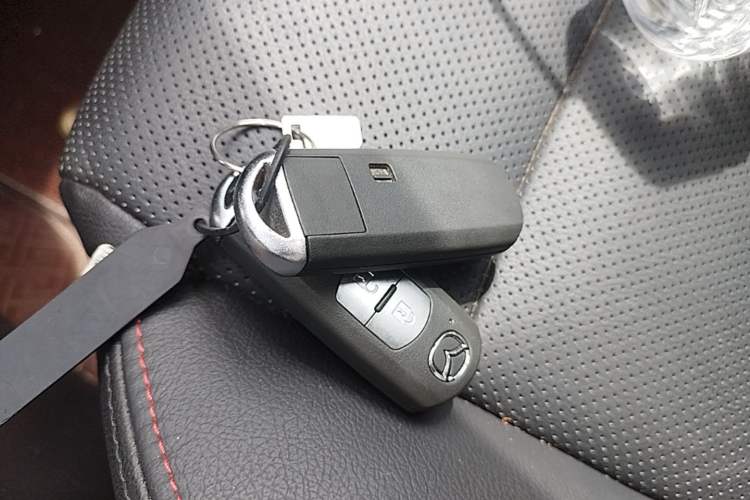 Used Mazda CX-5 2013 2.5L Automatic 4x4 Luxury Version Vehicle Key