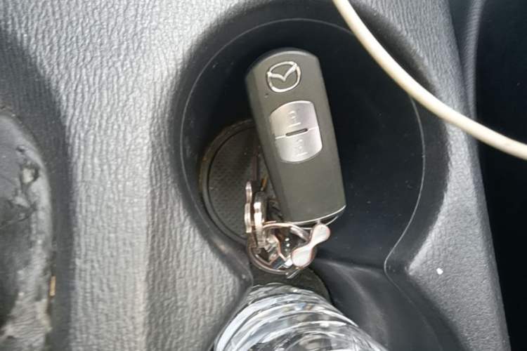 Used Mazda CX-5 2013 2.0L Automatic Two-Wheel Drive Comfort Version Vehicle Key