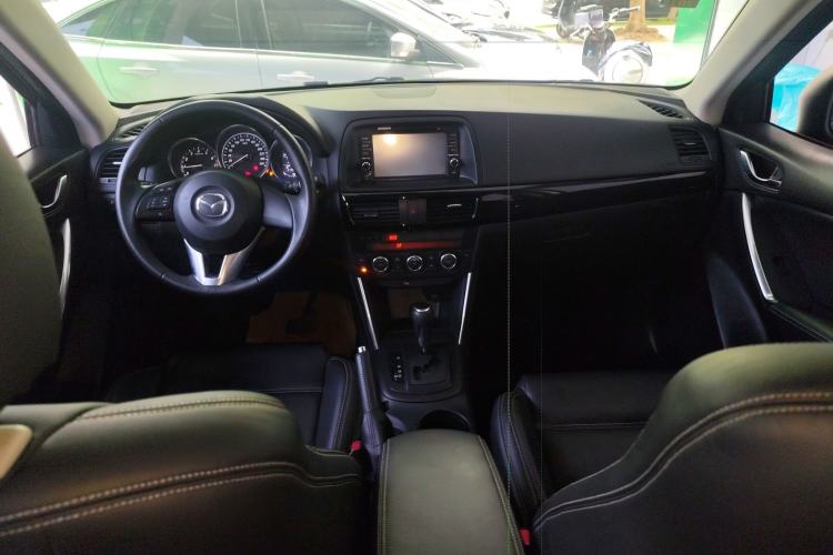 Used Mazda CX-5 2013 2.0L Automatic Two-Wheel Drive Comfort Version Center Console