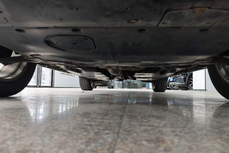 Used Mazda CX-5 2013 2.5L Automatic 4x4 Luxury Version Chassis Front