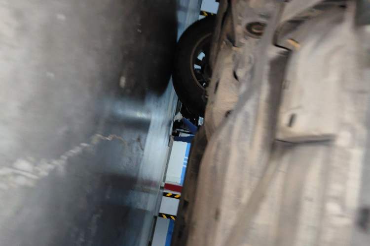 Used Mazda CX-5 2013 2.0L Manual Two-Wheel Drive Comfort Version Chassis Front Left