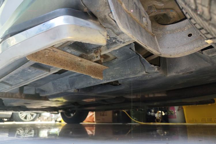 Used Mazda CX-5 2013 2.0L Automatic Two-Wheel Drive Comfort Version Chassis Rear Left