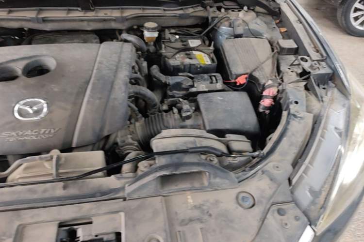 Used Mazda CX-5 2013 2.5L Automatic 4x4 Luxury Version Engine Bay Left
