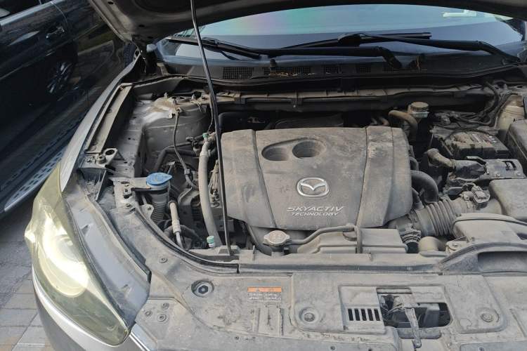 Used Mazda CX-5 2013 2.5L Automatic 4x4 Luxury Version Engine Bay Right