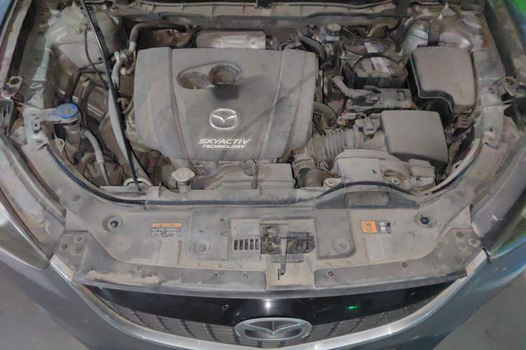 Used Mazda CX-5 2013 2.0L Manual Two-Wheel Drive Comfort Version Engine Bay