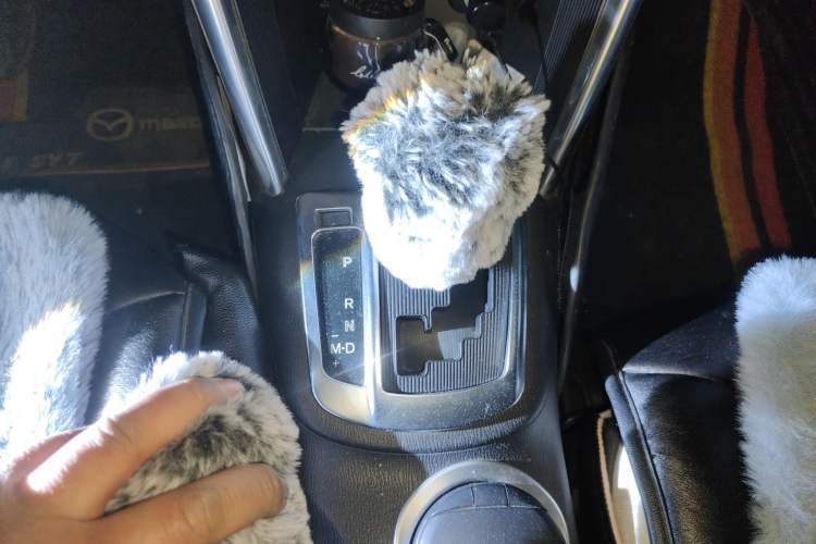 Used Mazda CX-5 2013 2.0L Automatic Two-Wheel Drive Comfort Version Gear Lever