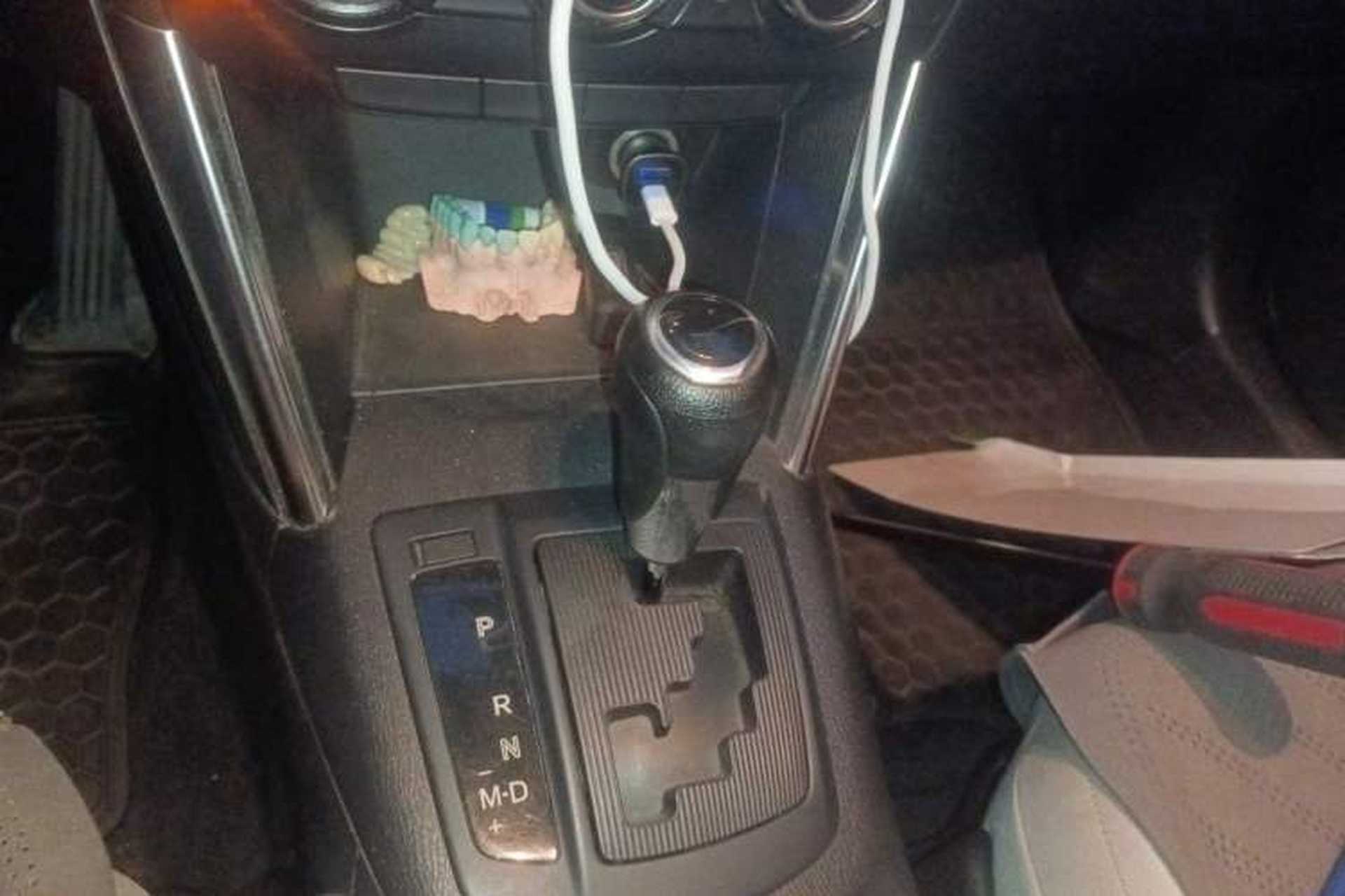 Used Mazda CX-5 2013 2.0L Automatic Two-Wheel Drive Comfort Version Gear Lever