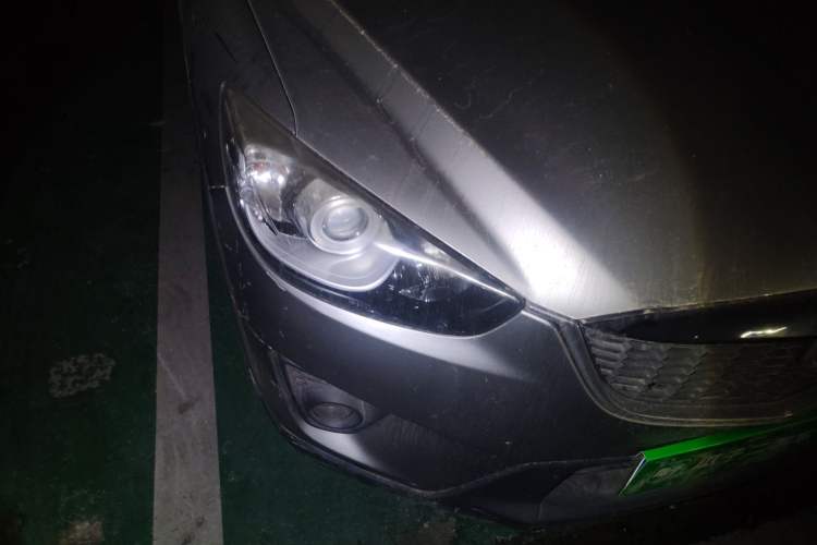 Used Mazda CX-5 2013 2.0L Automatic Two-Wheel Drive Comfort Version Right Front Headlight