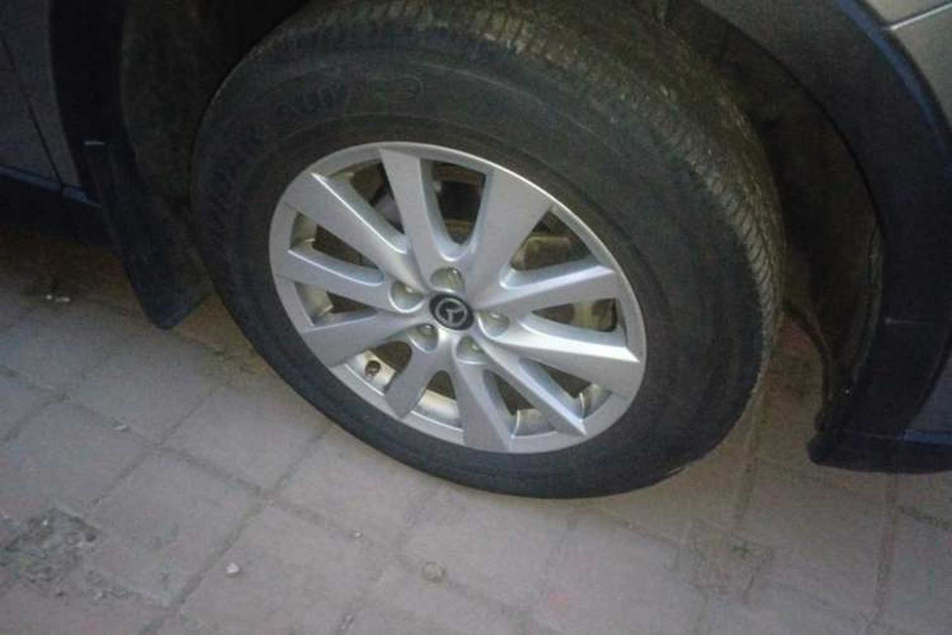 Used Mazda CX-5 2013 2.0L Automatic Two-Wheel Drive Comfort Version Right Front Wheel Hub
