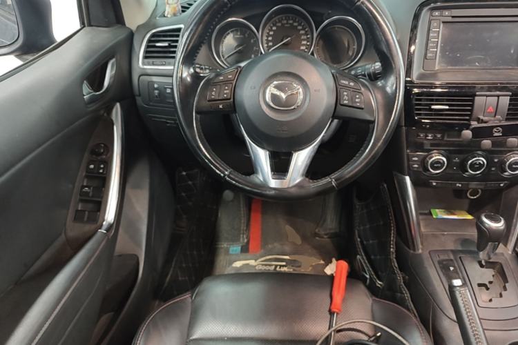 Used Mazda CX-5 2013 2.5L Automatic 4x4 Luxury Version Steering Wheel