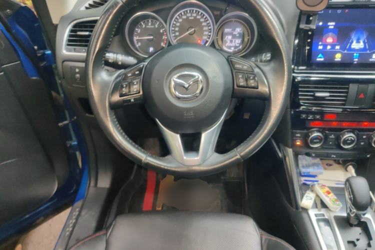 Used Mazda CX-5 2013 2.5L Automatic 4x4 Luxury Version Steering Wheel