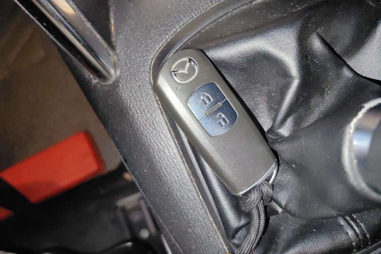 Used Mazda CX-5 2013 2.0L Manual Two-Wheel Drive Comfort Version Vehicle Key
