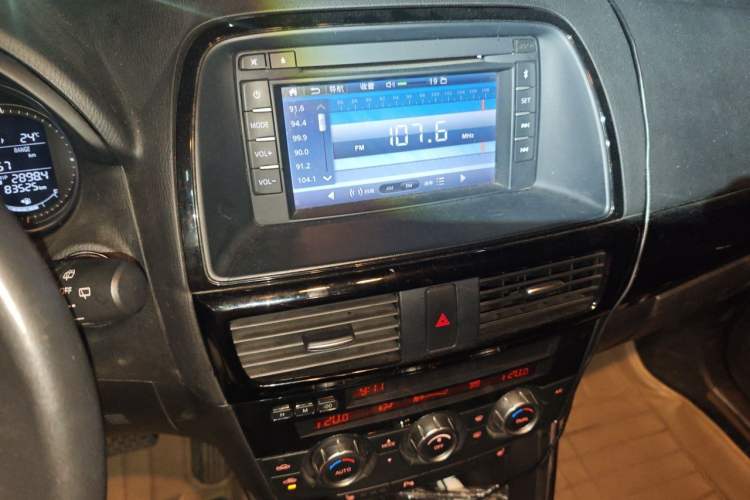 Used Mazda CX-5 2013 2.0L Automatic 4x4 Prestige Edition Audio And AC Panel