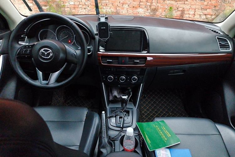 Used Mazda CX-5 2013 2.0L Automatic 4x4 Elite Version Center Console