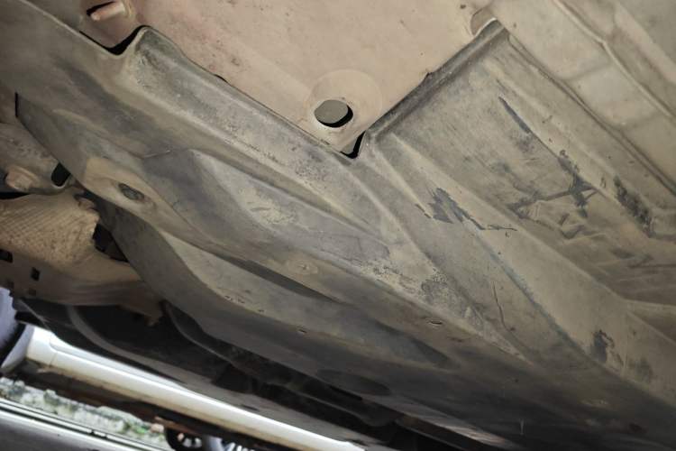 Used Mazda CX-5 2013 2.0L Automatic Two-Wheel Drive Comfort Version Chassis Front Left