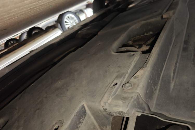 Used Mazda CX-5 2013 2.0L Automatic Two-Wheel Drive Comfort Version Chassis Rear Left