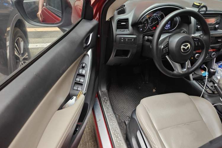 Used Mazda CX-5 2013 2.0L Automatic Two-Wheel Drive Comfort Version Driver Seat