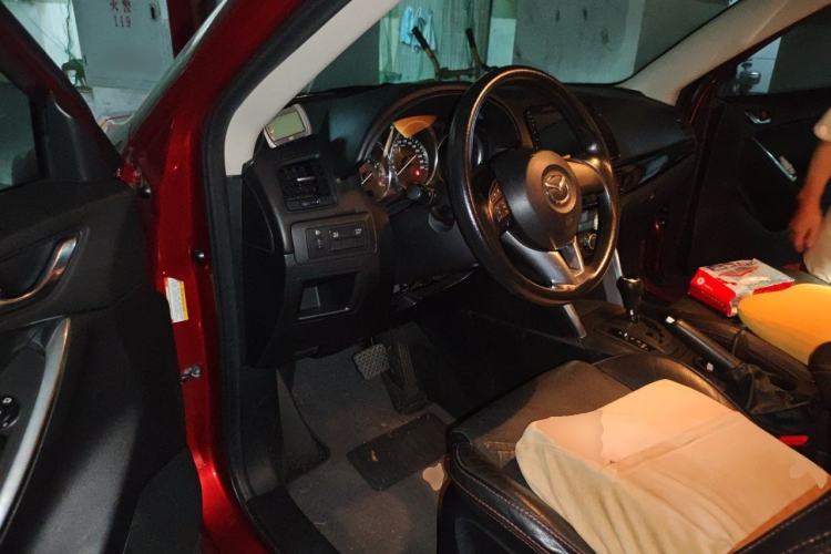 Used Mazda CX-5 2013 2.0L Automatic Two-Wheel Drive Comfort Version Driver Seat