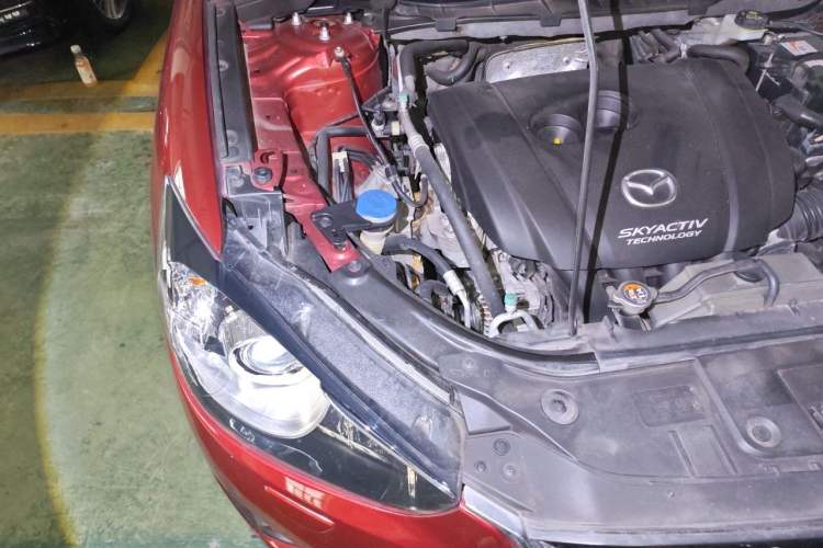 Used Mazda CX-5 2013 2.0L Automatic 4x4 Prestige Edition Engine Bay Right