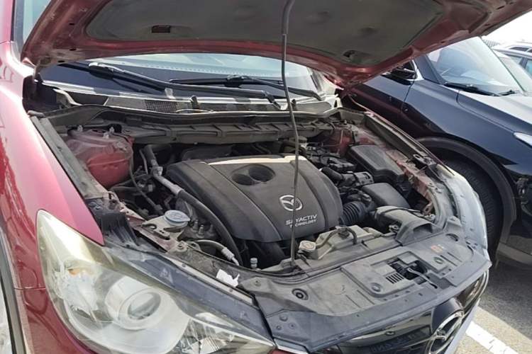 Used Mazda CX-5 2013 2.0L Manual Two-Wheel Drive Comfort Version Engine Bay