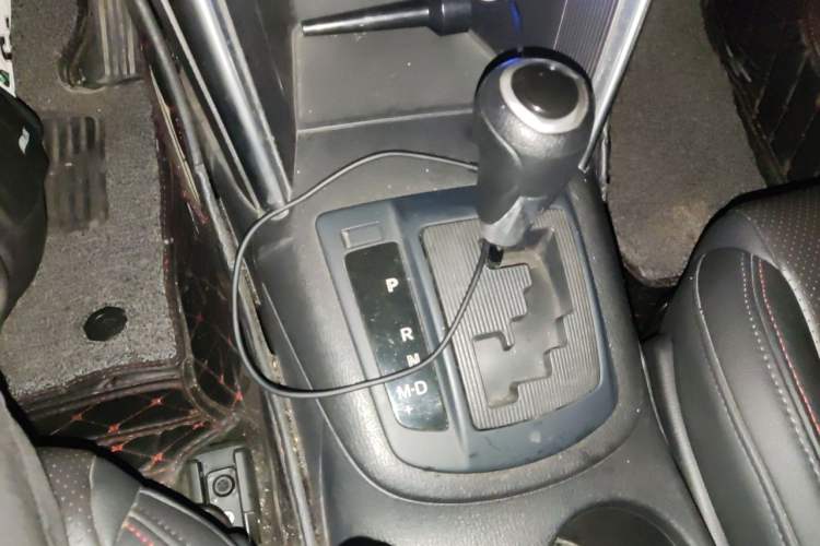 Used Mazda CX-5 2013 2.0L Automatic Two-Wheel Drive Comfort Version Gear Lever