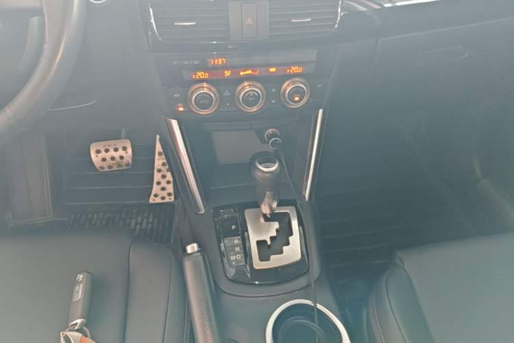 Used Mazda CX-5 2013 2.0L Automatic Two-Wheel Drive Comfort Version Gear Lever