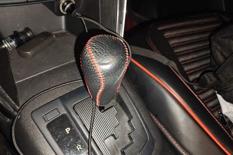 Used Mazda CX-5 2013 2.0L Automatic Two-Wheel Drive Comfort Version Gear Lever