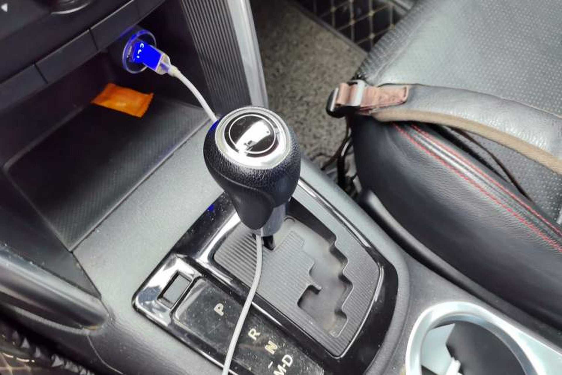 Used Mazda CX-5 2013 2.0L Automatic Two-Wheel Drive Comfort Version Gear Lever