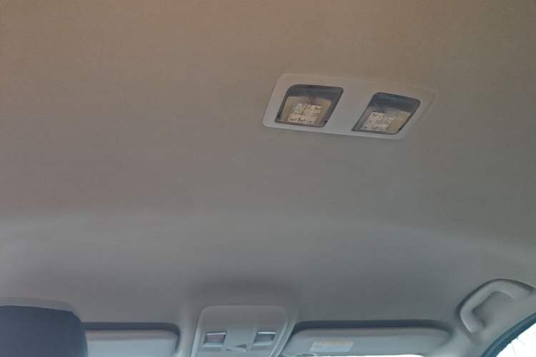 Used Mazda CX-5 2013 2.0L Automatic Two-Wheel Drive Comfort Version Headliner
