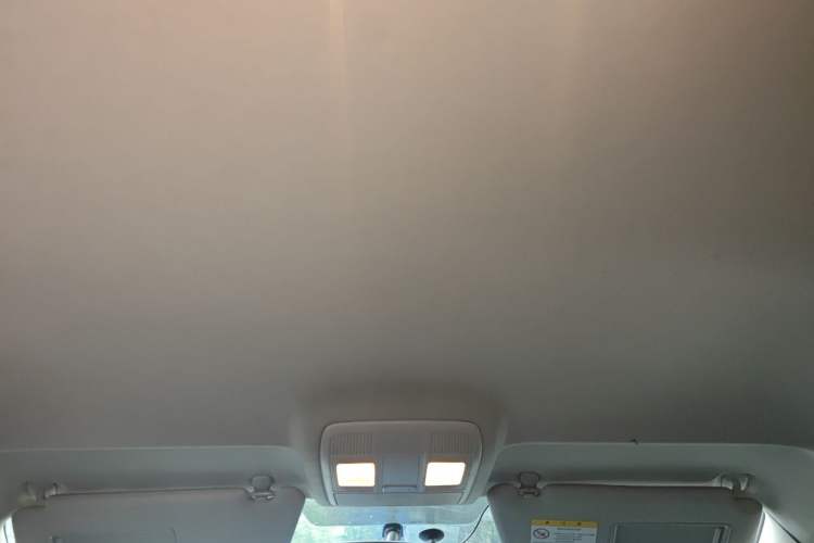 Used Mazda CX-5 2013 2.0L Automatic Two-Wheel Drive Comfort Version Headliner