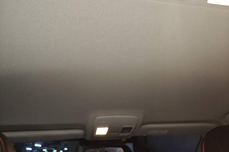 Used Mazda CX-5 2013 2.0L Automatic Two-Wheel Drive Comfort Version Headliner