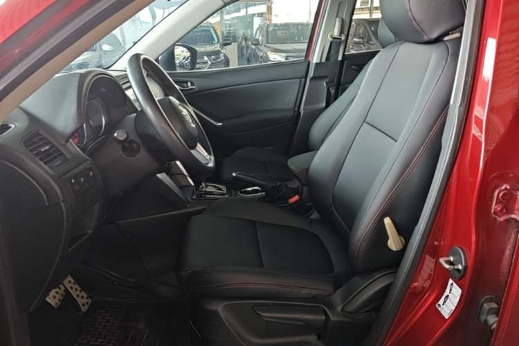 Used Mazda CX-5 2013 2.0L Automatic Two-Wheel Drive Comfort Version Left Front Seat