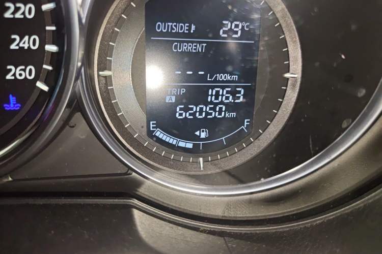 Used Mazda CX-5 2013 2.0L Automatic Two-Wheel Drive Comfort Version Odometer Close Up
