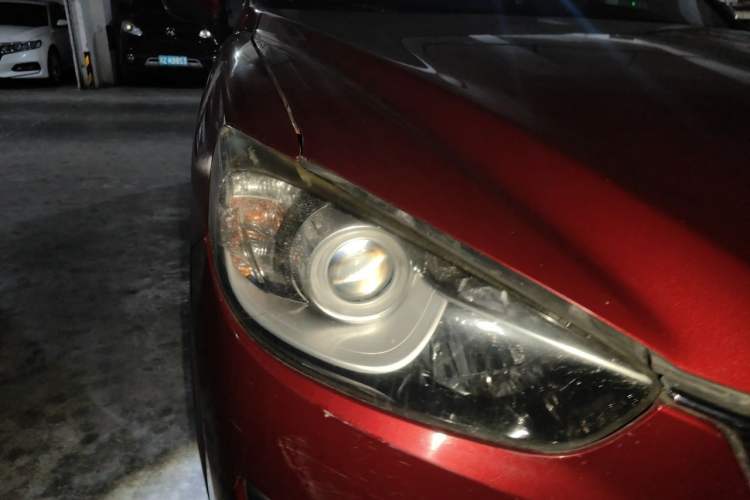 Used Mazda CX-5 2013 2.0L Automatic 4x4 Elite Version Right Front Headlight