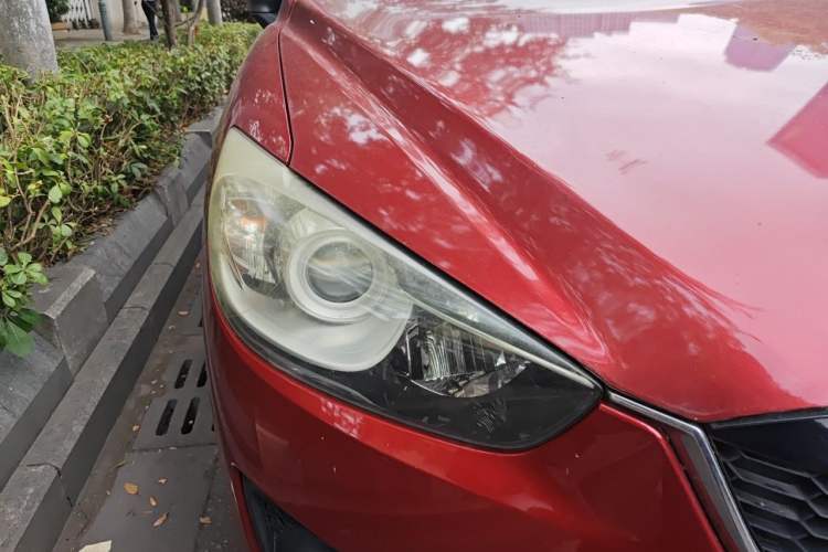 Used Mazda CX-5 2013 2.0L Automatic Two-Wheel Drive Comfort Version Right Front Headlight