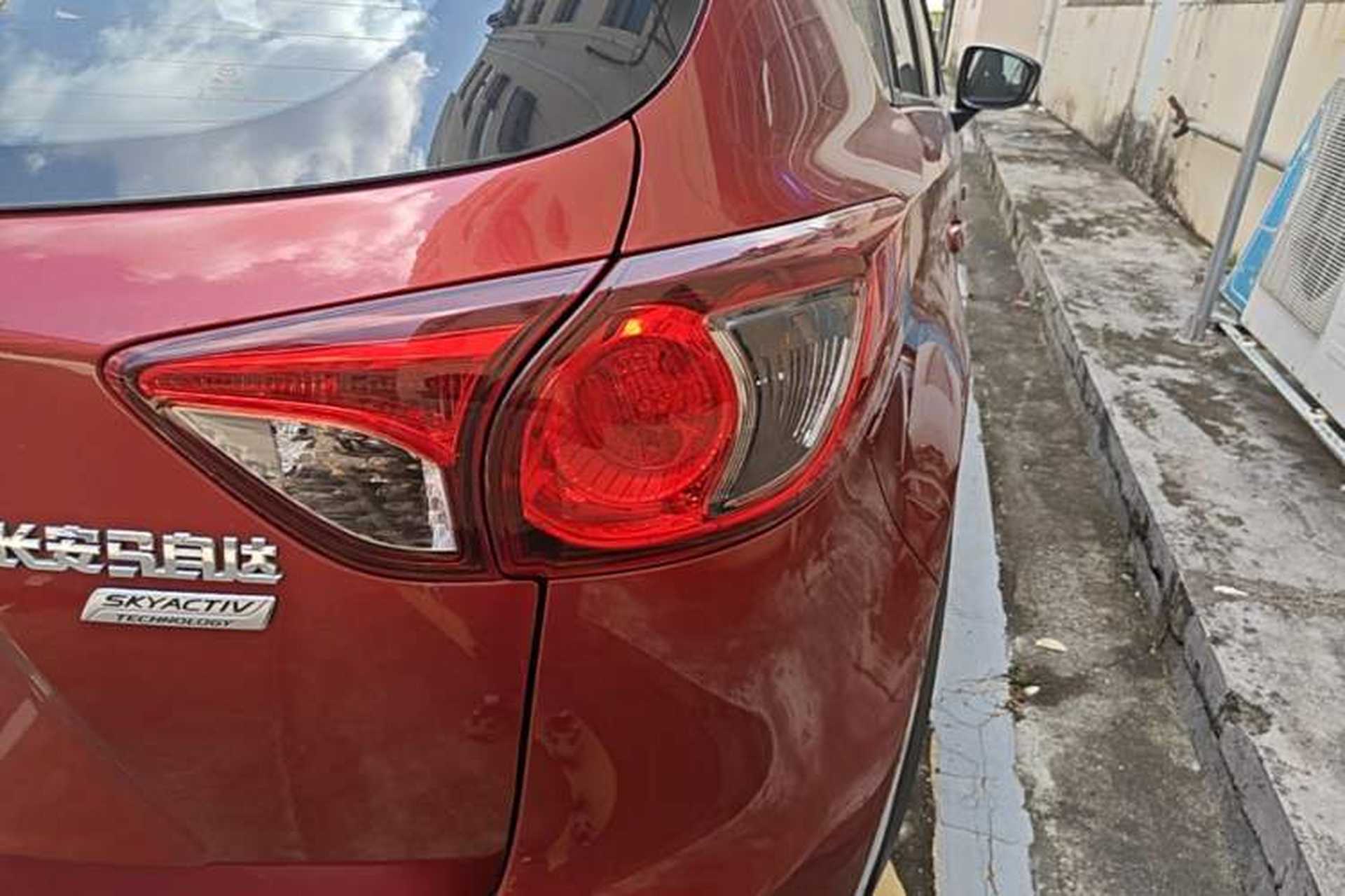 Used Mazda CX-5 2013 2.0L Automatic Two-Wheel Drive Comfort Version Right Rear Taillight