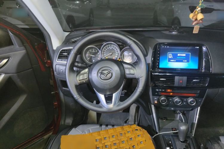Used Mazda CX-5 2013 2.0L Automatic 4x4 Elite Version Steering Wheel
