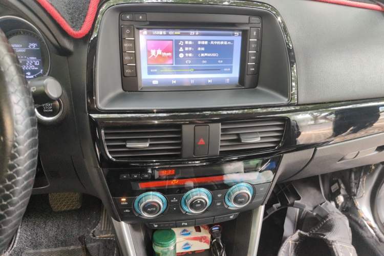 Used Mazda CX-5 2013 2.5L Automatic 4x4 Luxury Version Audio And AC Panel