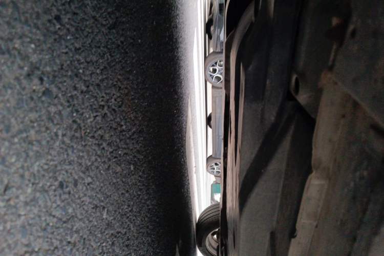 Used Mazda CX-5 2013 2.5L Automatic 4x4 Luxury Version Chassis Front Left