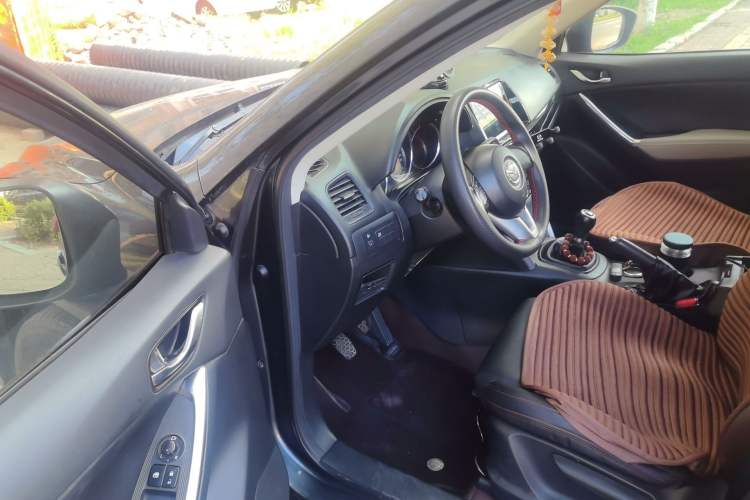 Used Mazda CX-5 2013 2.0L Manual Two-Wheel Drive Comfort Version Driver Seat