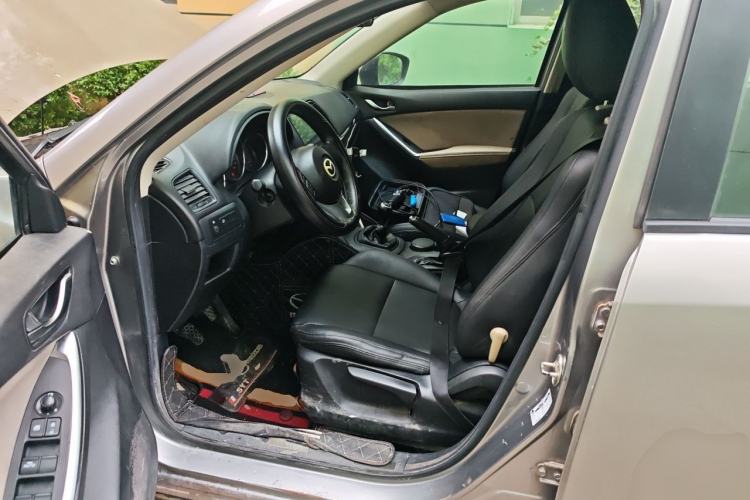 Used Mazda CX-5 2013 2.0L Manual Two-Wheel Drive Comfort Version Driver Seat