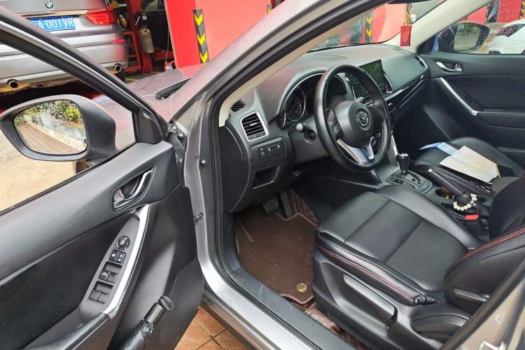 Used Mazda CX-5 2013 2.0L Automatic 4x4 Elite Version Driver Seat