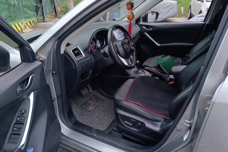 Used Mazda CX-5 2013 2.5L Automatic 4x4 Luxury Version Driver Seat