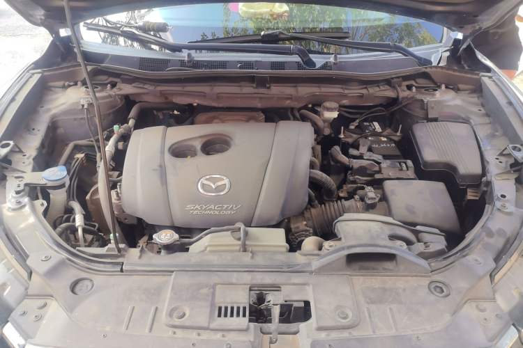 Used Mazda CX-5 2013 2.0L Manual Two-Wheel Drive Comfort Version Engine Bay