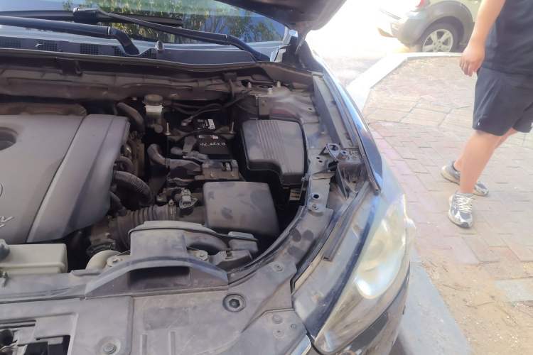 Used Mazda CX-5 2013 2.0L Manual Two-Wheel Drive Comfort Version Engine Bay Left