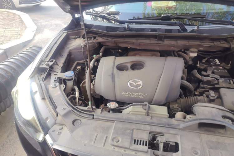 Used Mazda CX-5 2013 2.0L Manual Two-Wheel Drive Comfort Version Engine Bay Right