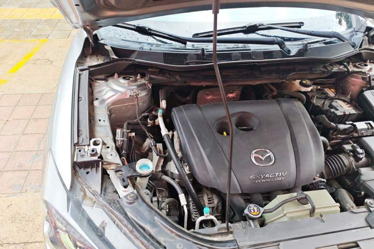 Used Mazda CX-5 2013 2.0L Automatic 4x4 Elite Version Engine Bay Right
