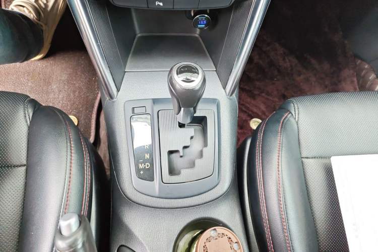 Used Mazda CX-5 2013 2.0L Automatic 4x4 Elite Version Gear Lever